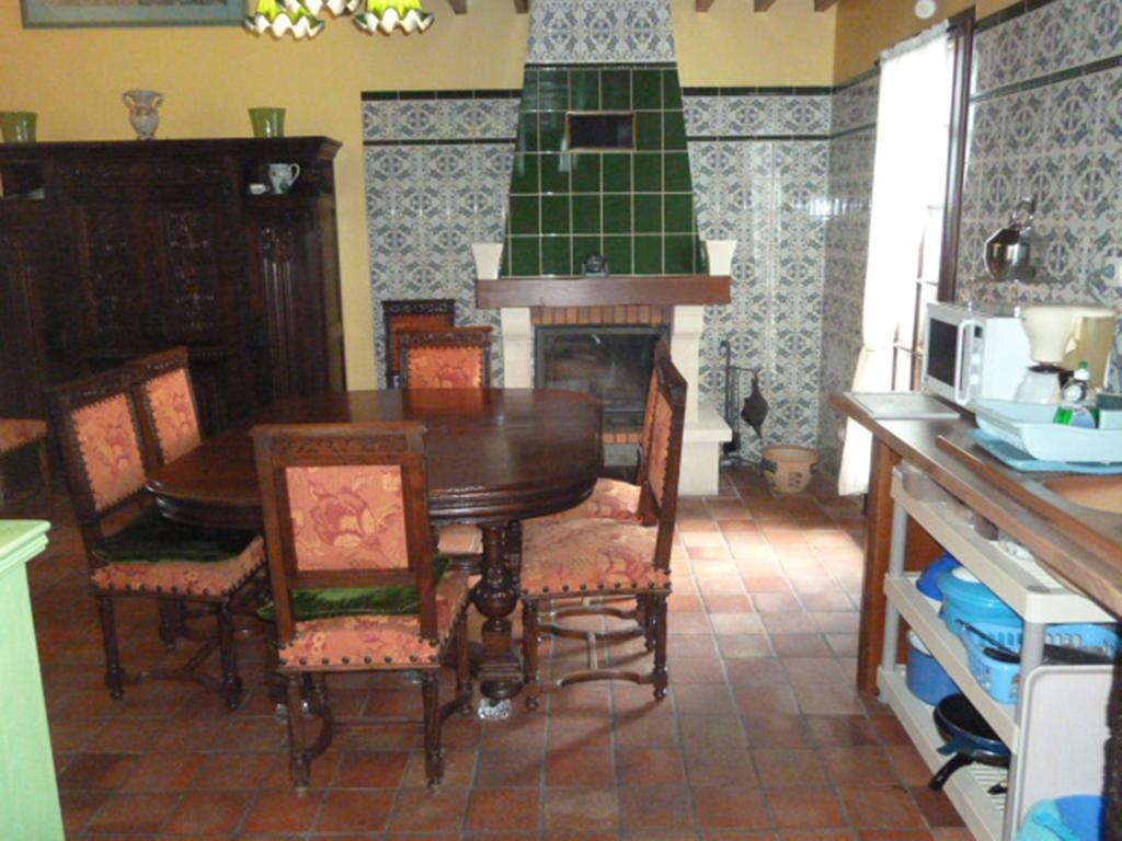 Les Granges Du Bout De La Ville Montville Kamer foto
